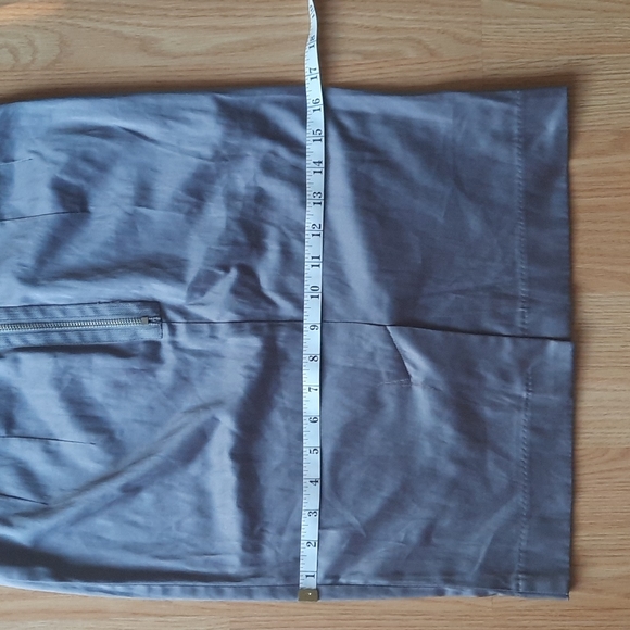 Skirt - Picture 7 of 8